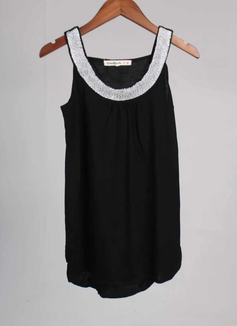 https://www.essel.com.co › products › fashionable-round-neck-sexy-beaded-sleeveless-chiffon