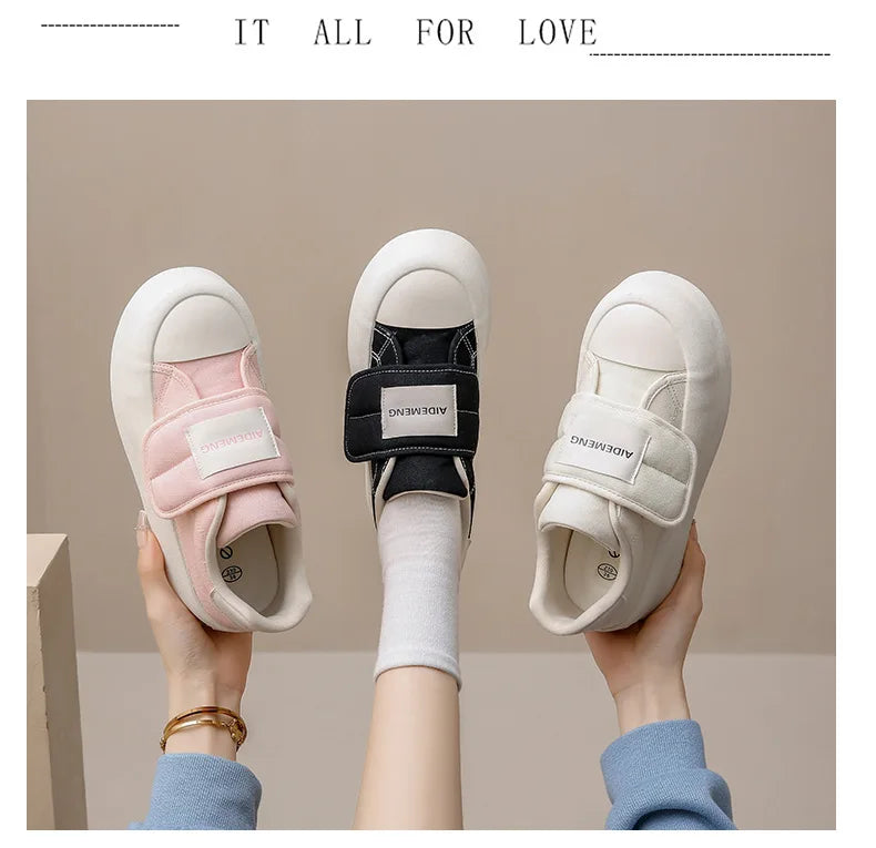 New Women Sneakers Fashion Comfortable Bread Shoes Trend Board Shoes Convenient Thick Sole Casual Sneakers