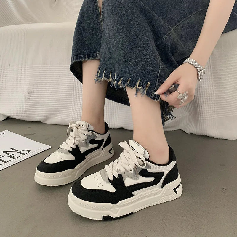 Brand Leather Women's Sneakers White Platform Woman Sports Sneakers Female Vulcanized Shoes Sneakers Casual Ladies Trainers2024