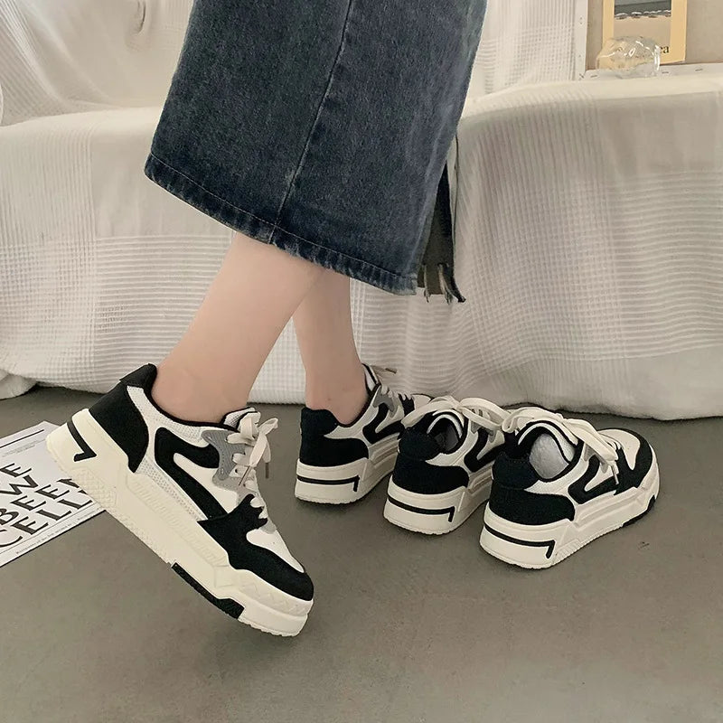 Brand Leather Women's Sneakers White Platform Woman Sports Sneakers Female Vulcanized Shoes Sneakers Casual Ladies Trainers2024