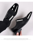 Trending Classic Men Dress Shoes For Men Oxfords Patent Leather Shoes Lace Up Formal Black Leather Wedding Party Shoes2023