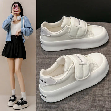 New Women Sneakers Fashion Comfortable Bread Shoes Trend Board Shoes Convenient Thick Sole Casual Sneakers