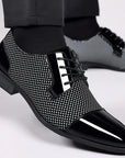 Trending Classic Men Dress Shoes For Men Oxfords Patent Leather Shoes Lace Up Formal Black Leather Wedding Party Shoes2023