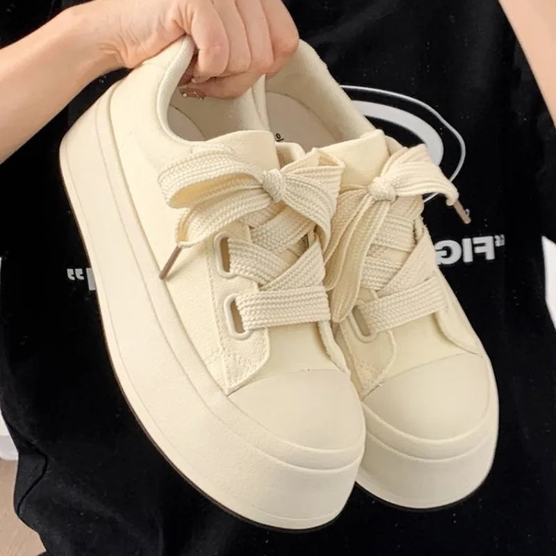 New White Shoes for Women Summer Women's Shoes Niche Casual Board Shoes Versatile Student Canvas Shoes Instagram Trendy