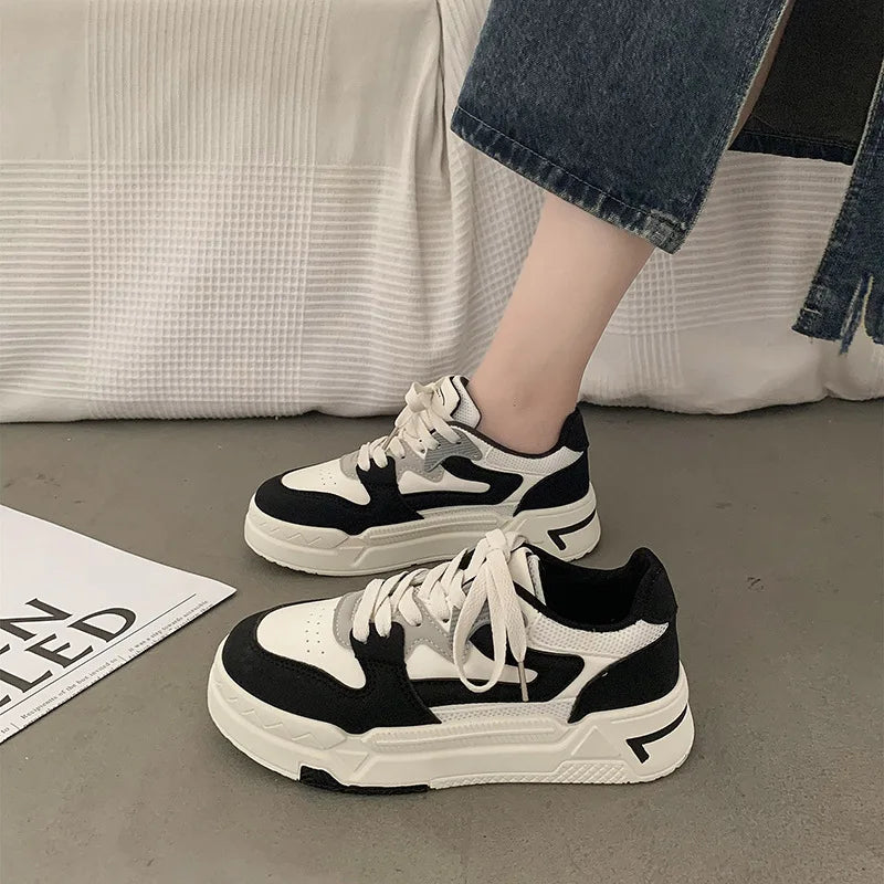 Brand Leather Women's Sneakers White Platform Woman Sports Sneakers Female Vulcanized Shoes Sneakers Casual Ladies Trainers2024