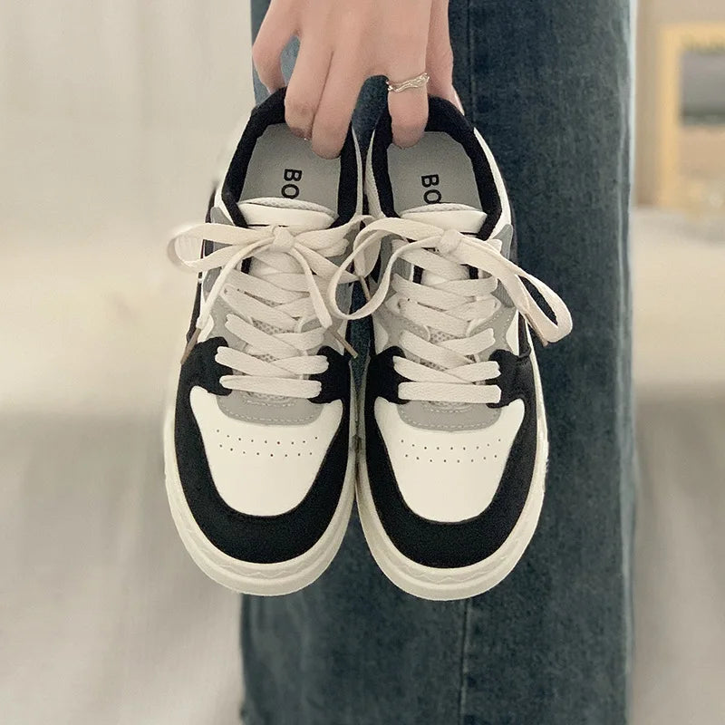 Brand Leather Women's Sneakers White Platform Woman Sports Sneakers Female Vulcanized Shoes Sneakers Casual Ladies Trainers2024